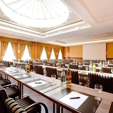 Vienna House By Wyndham Sonne 4* Rostock