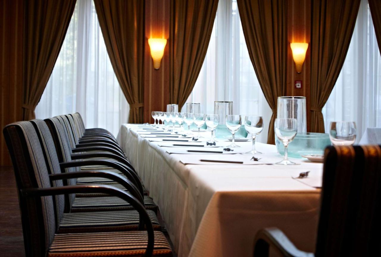 Vienna House By Wyndham Sonne Hotel Rostock