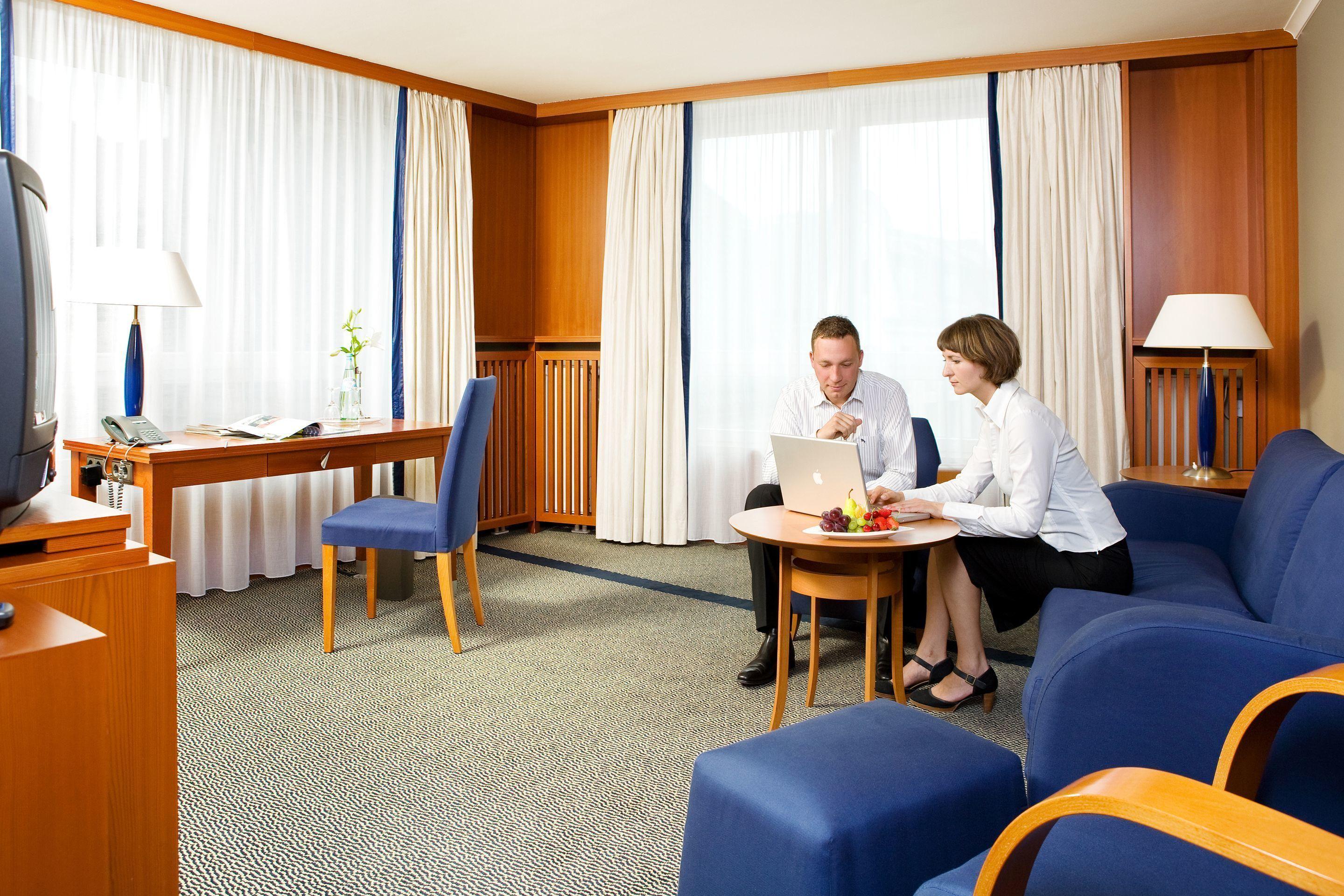 Vienna House By Wyndham Sonne 4* Rostock