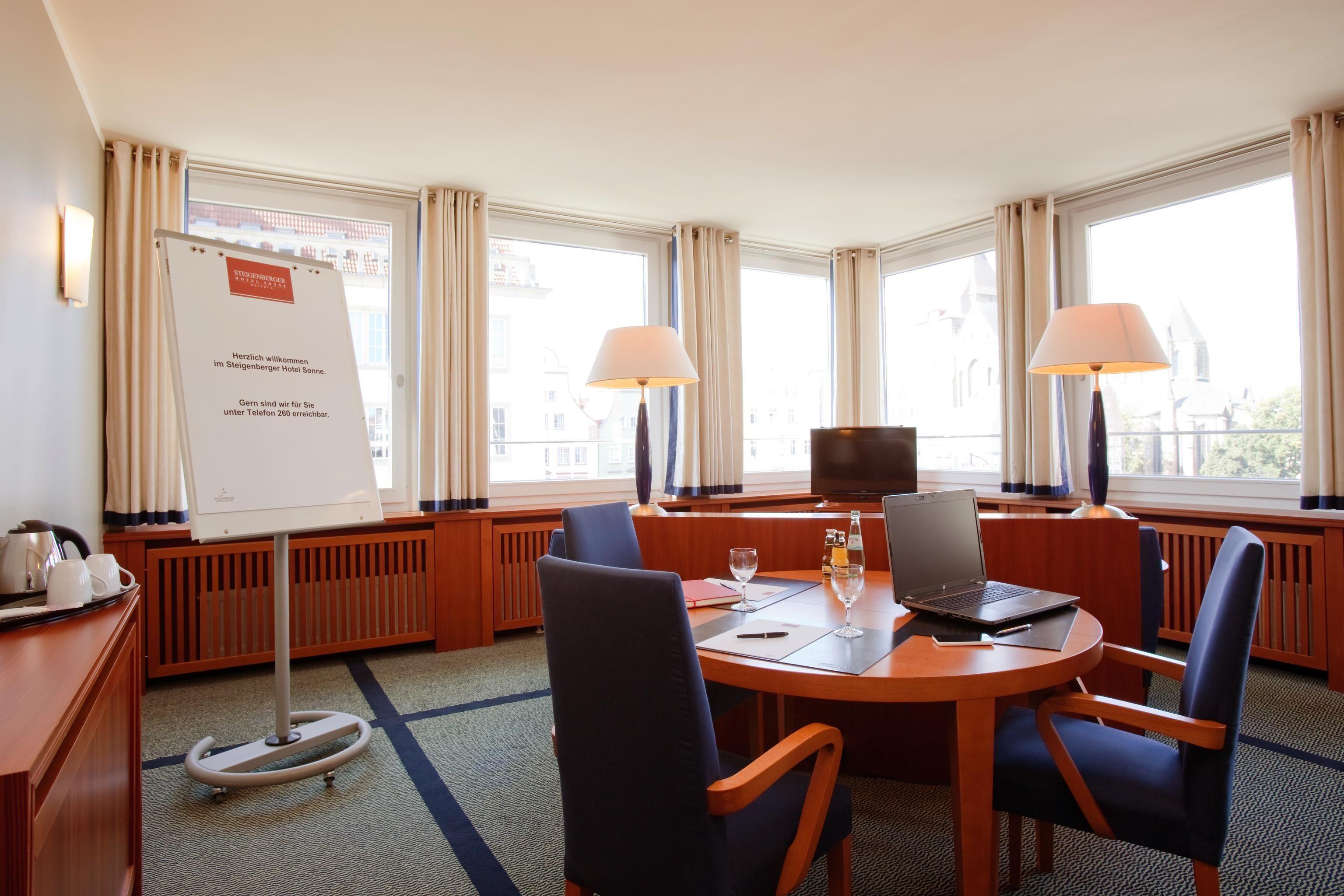 Vienna House By Wyndham Sonne Hotel 4*
