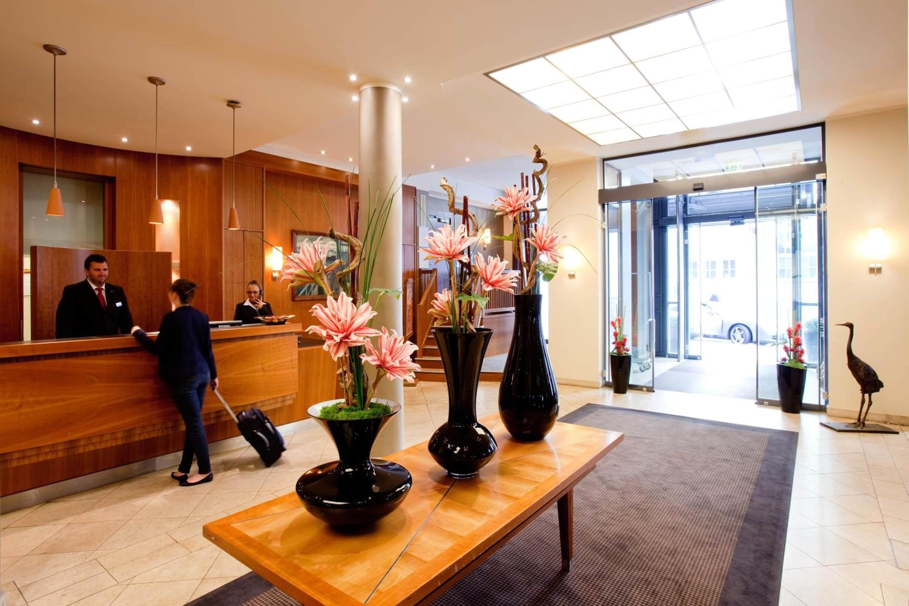 Vienna House By Wyndham Sonne 4*