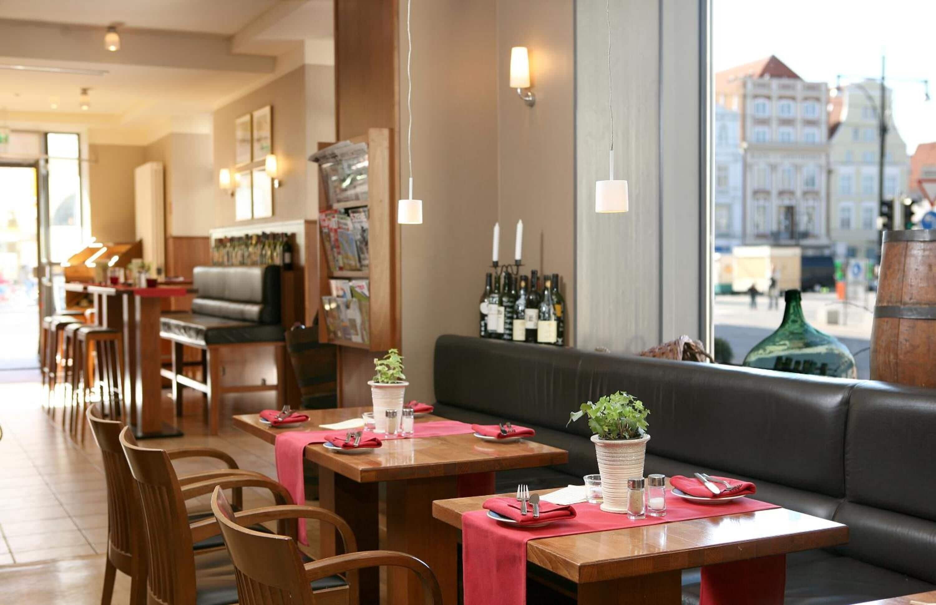 Hotel Vienna House By Wyndham Sonne 4*