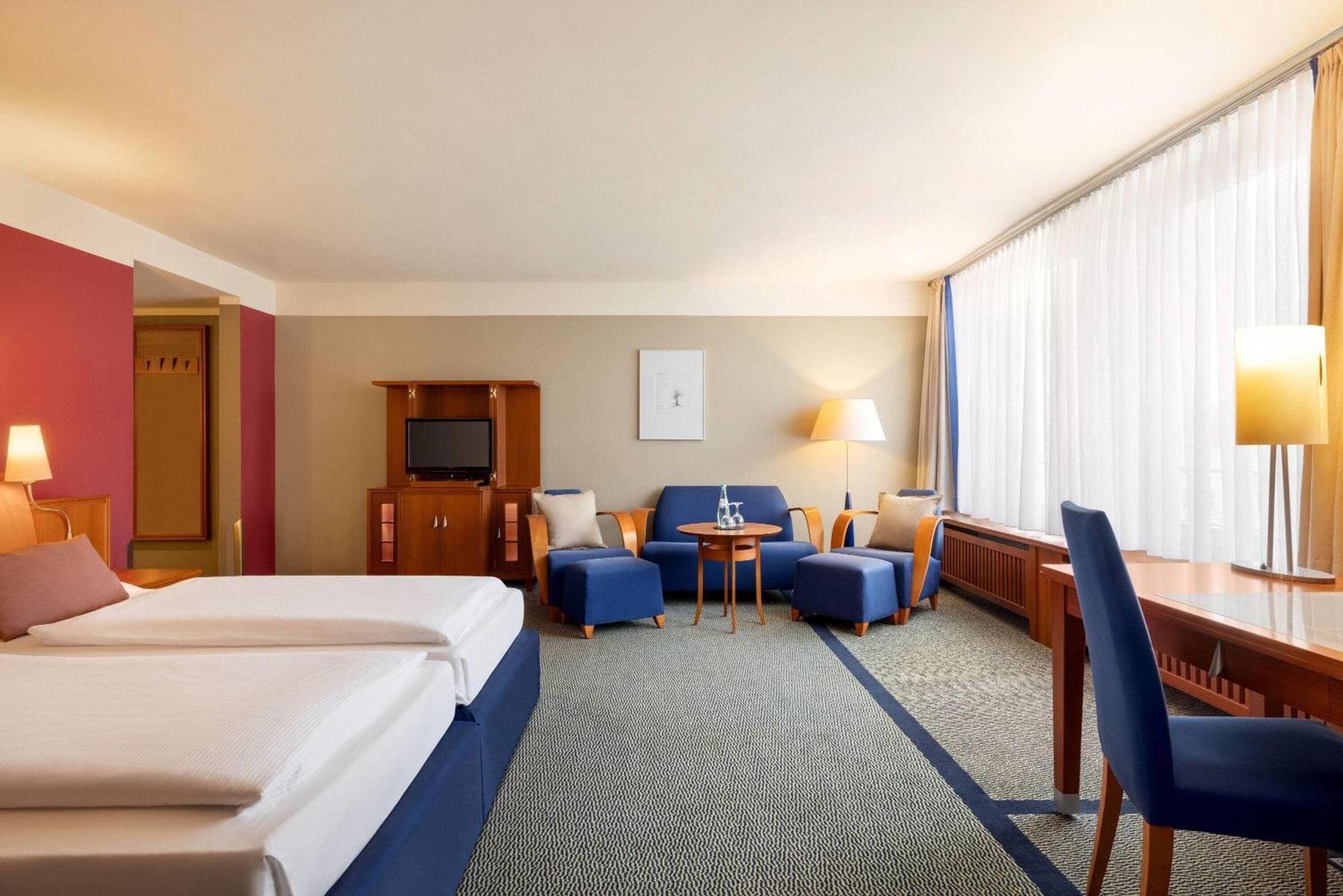 Hotel Vienna House By Wyndham Sonne 4*