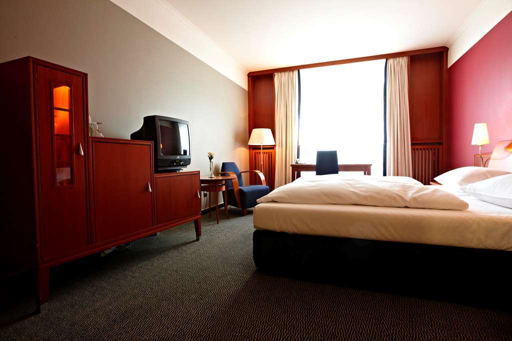 Hotel Vienna House By Wyndham Sonne 4*